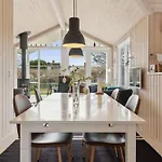 Σπίτι διακοπών 8-person Close To Childfriendly *